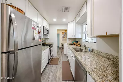 2021 N 23rd Street, Phoenix, AZ 85006 - Photo 12