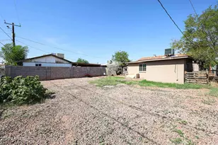 2021 N 23rd St, Phoenix, AZ 85006 - Photo 30