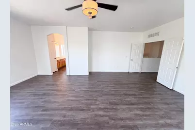 7428 S 15th Drive, Phoenix, AZ 85041 - Photo 4
