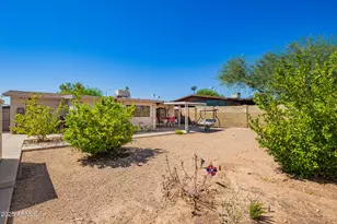 15618 North 21st St, Phoenix, AZ 85022 - Photo 30