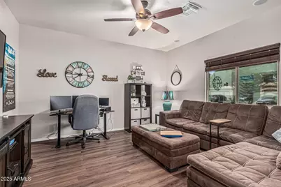 831 S Buena Vista Drive, Apache Junction, AZ 85120 - Photo 8