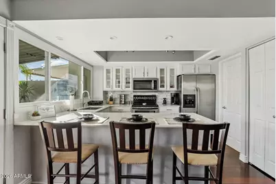 8242 E Orange Blossom Lane, Scottsdale, AZ 85250 - Photo 4