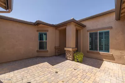 892 E Hampton Lane, Gilbert, AZ 85295 - Photo 2