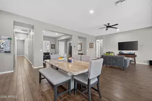 892 E Hampton Ln, Gilbert, AZ 85295 - Photo 14
