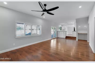 2542 W Nopal Avenue, Mesa, AZ 85202 - Photo 16