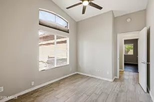 1274 E Lake Dr, Gilbert, AZ 85234 - Photo 22