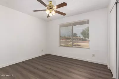 5055 W Vogel Avenue, Glendale, AZ 85302 - Photo 24
