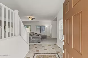 13812 W Port Royale Ln, Surprise, AZ 85379 - Photo 10