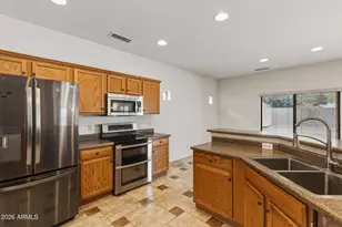 13812 W Port Royale Ln, Surprise, AZ 85379 - Photo 4