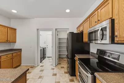 13812 W Port Royale Lane, Surprise, AZ 85379 - Photo 26