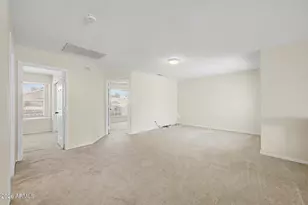 724 W Sandra Ter, Phoenix, AZ 85023 - Photo 16