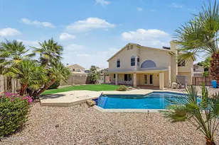 724 W Sandra Ter, Phoenix, AZ 85023 - Photo 1