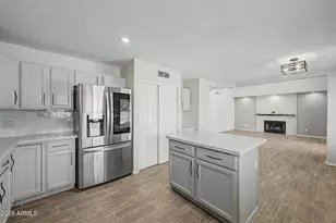 724 W Sandra Ter, Phoenix, AZ 85023 - Photo 14