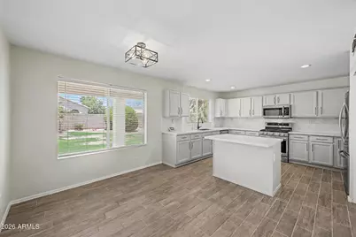 724 W Sandra Terrace, Phoenix, AZ 85023 - Photo 12