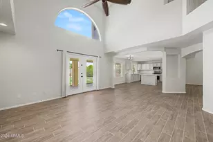 724 W Sandra Ter, Phoenix, AZ 85023 - Photo 10