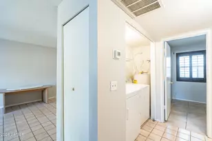 3119 N 38th St, Phoenix, AZ 85018 - Photo 12