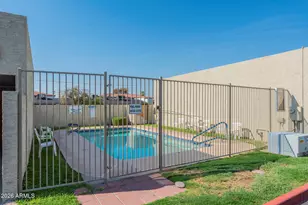 3119 N 38th St, Phoenix, AZ 85018 - Photo 14