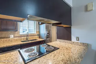 3119 N 38th St, Phoenix, AZ 85018 - Photo 4