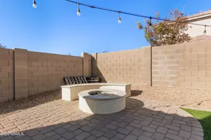 12136 W Tether Trl, Peoria, AZ 85383 - Photo 34