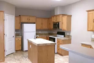 2738 N Calle Tercero, Huachuca City, AZ 85616 - Photo 4