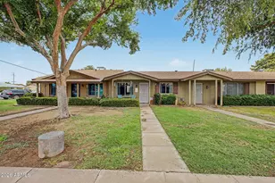 2543 N 22nd Dr, Phoenix, AZ 85009 - Photo 1