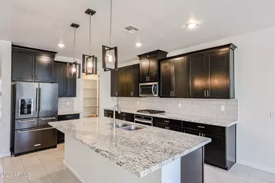 14090 W Old Oak Lane, Surprise, AZ 85379 - Photo 14