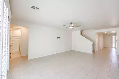 14090 W Old Oak Lane, Surprise, AZ 85379 - Photo 10