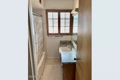 1345 E Rose Lane, Phoenix, AZ 85014 - Photo 12
