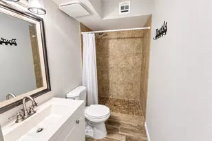 286 W Palomino Dr, Chandler, AZ 85225 - Photo 22