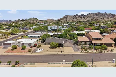 2206 E Nicolet Avenue, Phoenix, AZ 85020 - Photo 38
