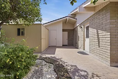 2206 E Nicolet Avenue, Phoenix, AZ 85020 - Photo 30