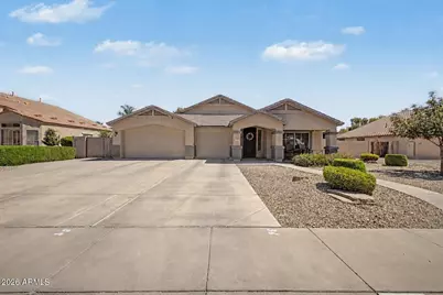 250 E Chelsea Lane, Gilbert, AZ 85295 - Photo 1
