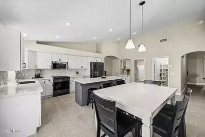 250 E Chelsea Lane, Gilbert, AZ 85295 - Photo 16
