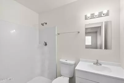 4718 N 26th Drive, Phoenix, AZ 85017 - Photo 12