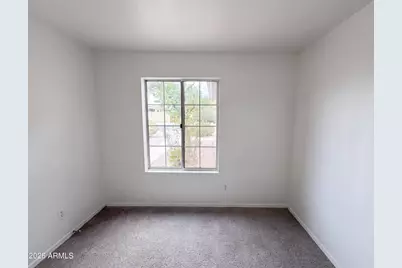 2945 E Hononegh Drive, Phoenix, AZ 85050 - Photo 12