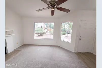 2945 E Hononegh Drive, Phoenix, AZ 85050 - Photo 6