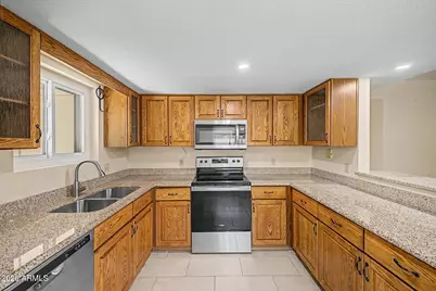 16805 E El Lago Boulevard #103, Fountain Hills, AZ 85268 - Photo 6