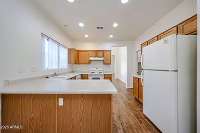 25242 N 40th Lane, Phoenix, AZ 85083 - Photo 10