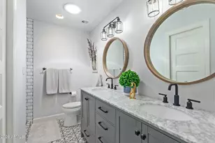 1923 E Duke Dr, Tempe, AZ 85283 - Photo 16