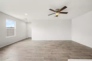 10590 W Fernando Dr, Arizona City, AZ 85123 - Photo 8