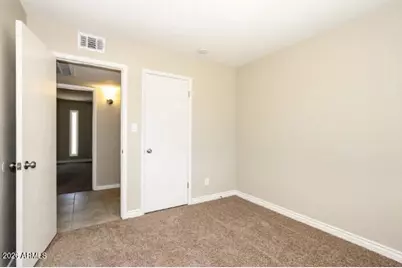 10407 W Calle Del Oro --, Phoenix, AZ 85037 - Photo 8