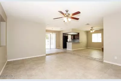 10407 W Calle Del Oro --, Phoenix, AZ 85037 - Photo 4