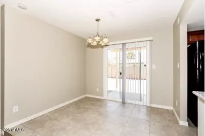 10407 W Calle Del Oro --, Phoenix, AZ 85037 - Photo 6