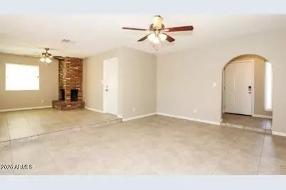 10407 W Calle Del Oro --, Phoenix, AZ 85037 - Photo 2
