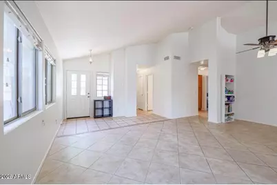 4099 E Rustler Way, Gilbert, AZ 85297 - Photo 4