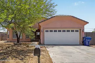 109 E Madden Dr, Avondale, AZ 85323 - Photo 2