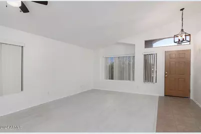 537 E Appaloosa Road, Gilbert, AZ 85296 - Photo 2