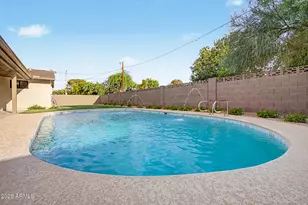 3341 E Cochise Dr, Phoenix, AZ 85028 - Photo 38