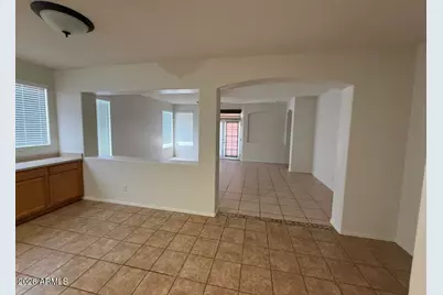 3242 N 125th Drive, Avondale, AZ 85392 - Photo 6