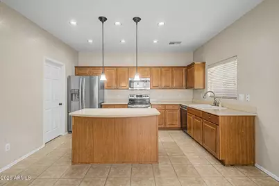 2729 E Chester Drive, Chandler, AZ 85286 - Photo 10